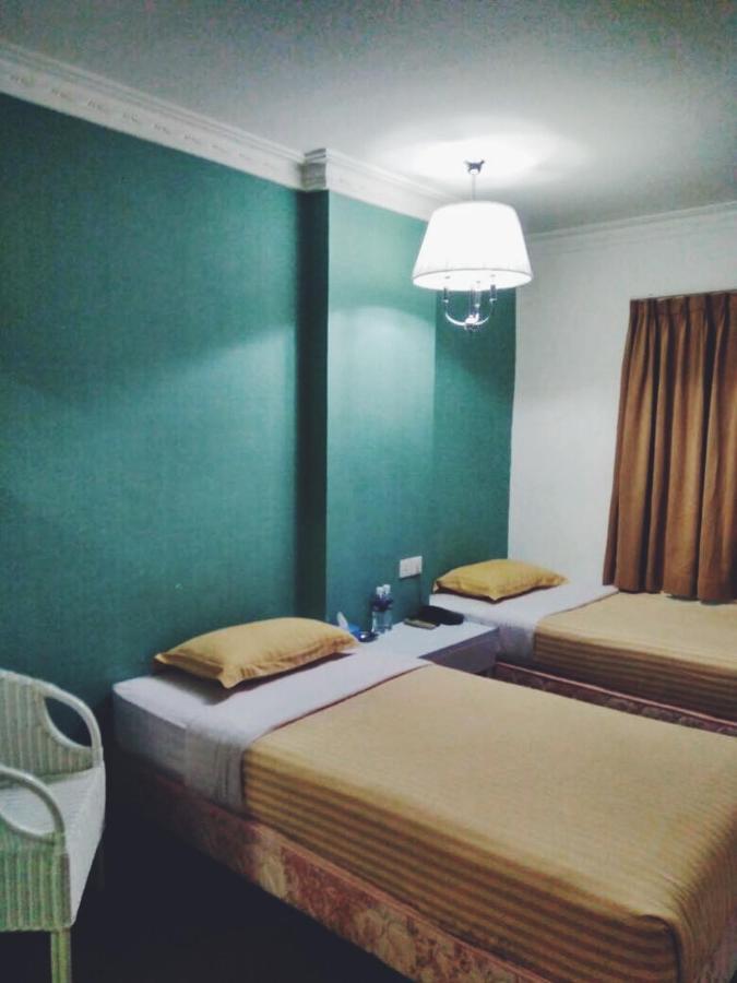 Orion Hotel Batam Экстерьер фото
